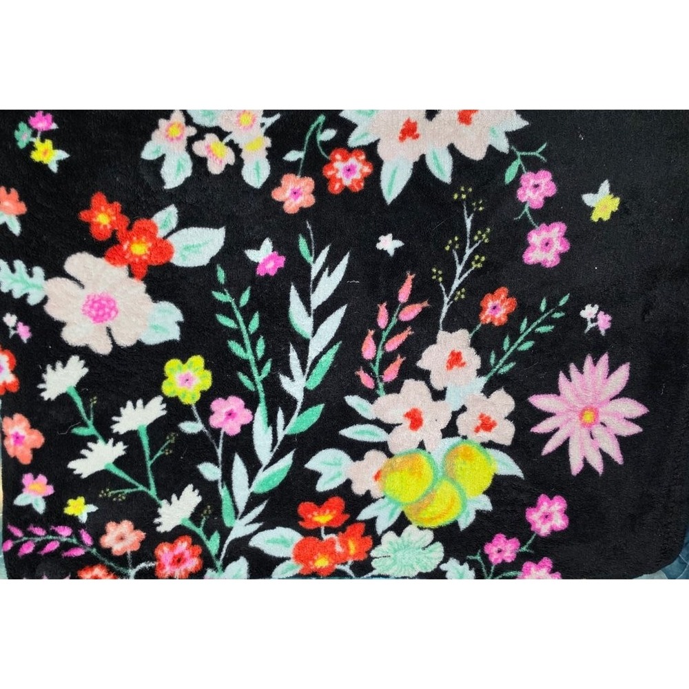 Vera Bradley Tangerine Twist Floral Plush Throw Blanket Black 50x70